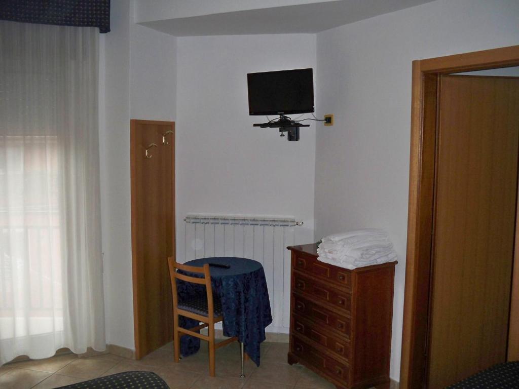 Albergo Corradetti Castel di Sangro Szoba fotó